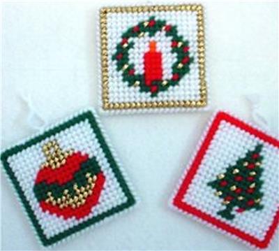 Christmas Squares: Plastic Canvas Pattern See more